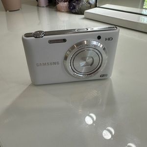 Samsung Digital Camera